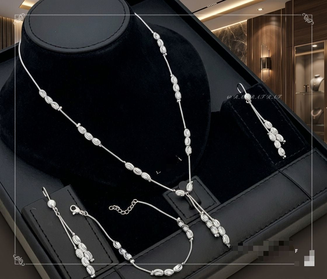 Silver Beaded Jewellery Set | Necklace Bracelet & Earrings